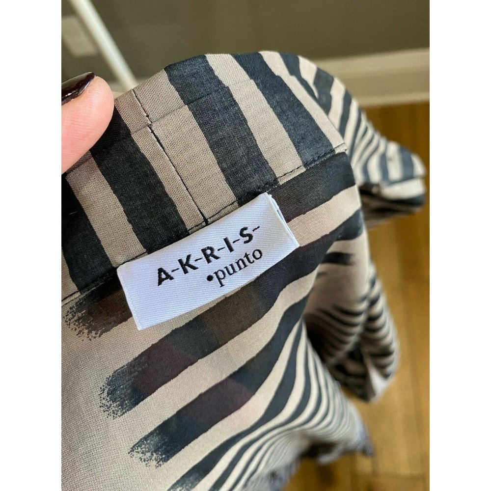 Akris Punto Drawstring Waist Button Down Shirt 8 - Picture 7 of 9